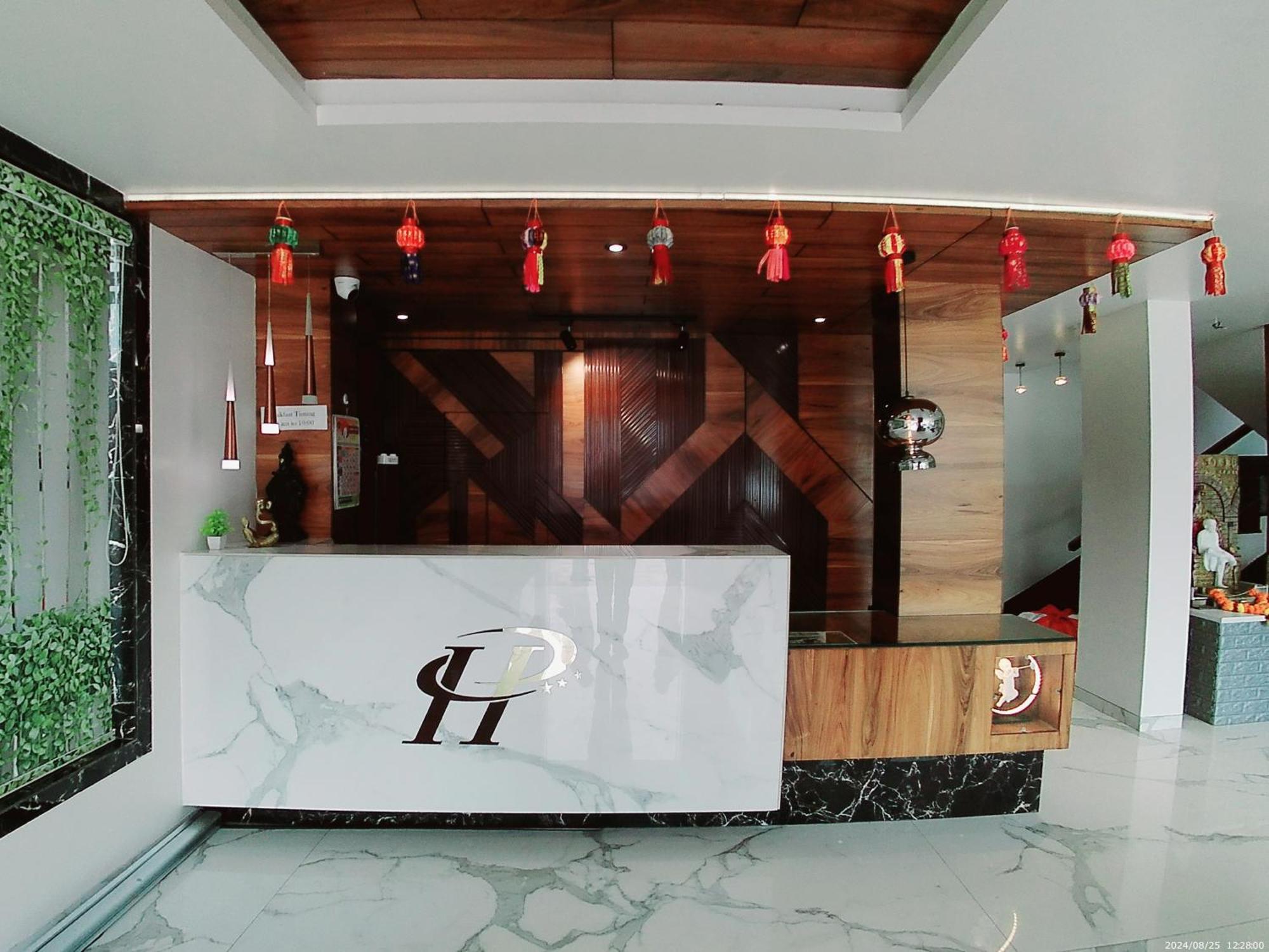 Hotel Sai Pratik, Newly Built Up, Complimentary Shuttle To The Temple 舍地 外观 照片